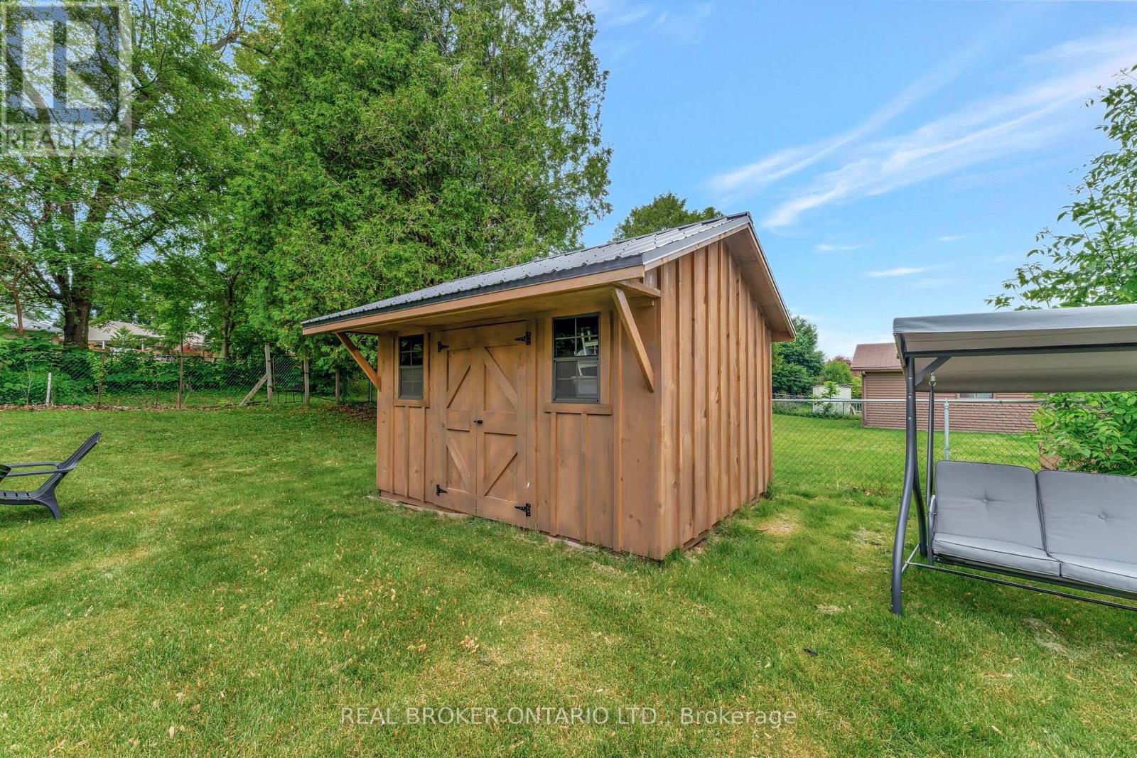 403 Oakhill Drive, Brantford, Ontario  N3T 5L7 - Photo 35 - X12202330