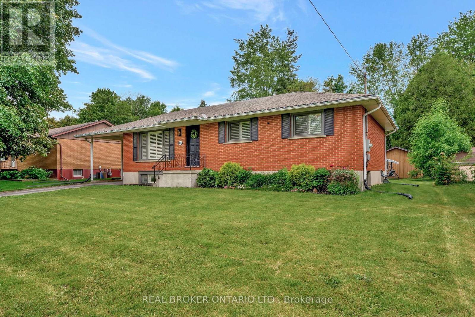 403 Oakhill Drive, Brantford, Ontario  N3T 5L7 - Photo 37 - X12202330