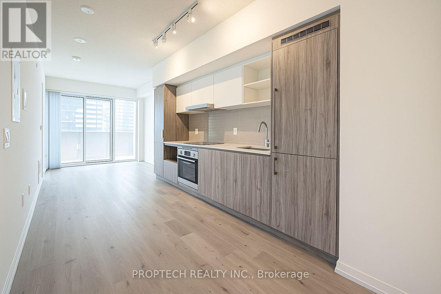 3009 - 138 Downes Street, Toronto, Ontario  M5E 0E4 - Photo 3 - C12196012