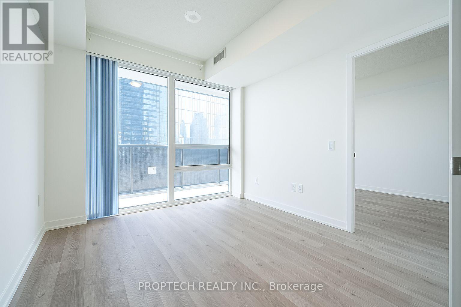 3009 - 138 Downes Street, Toronto, Ontario  M5E 0E4 - Photo 9 - C12196012