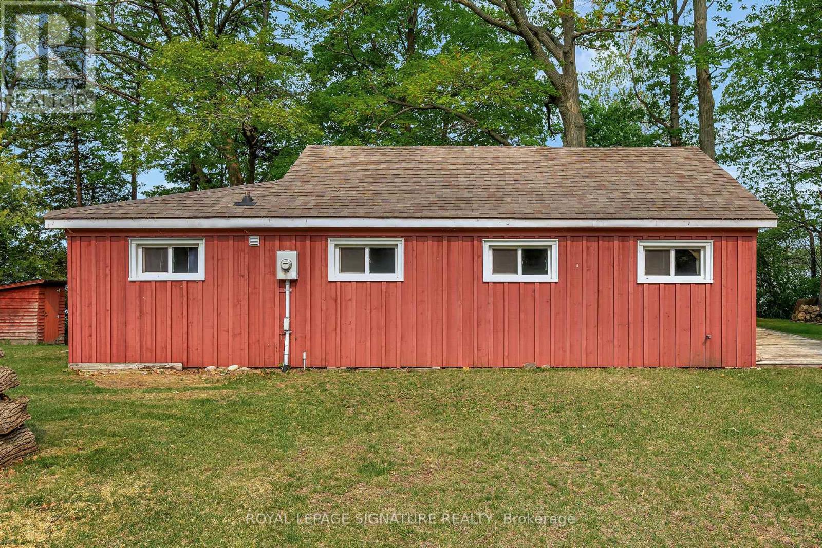 27 Thrush Lane, Prince Edward County (Hallowell Ward), Ontario  K0K 2T0 - Photo 15 - X12202364