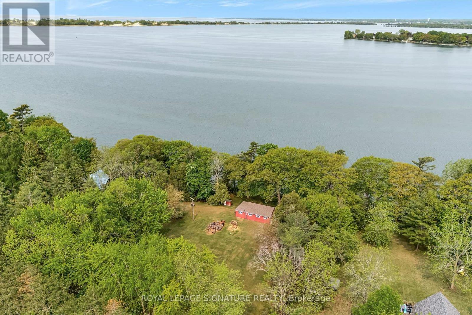 27 Thrush Lane, Prince Edward County, Ontario  K0K 2T0 - Photo 2 - X12202364