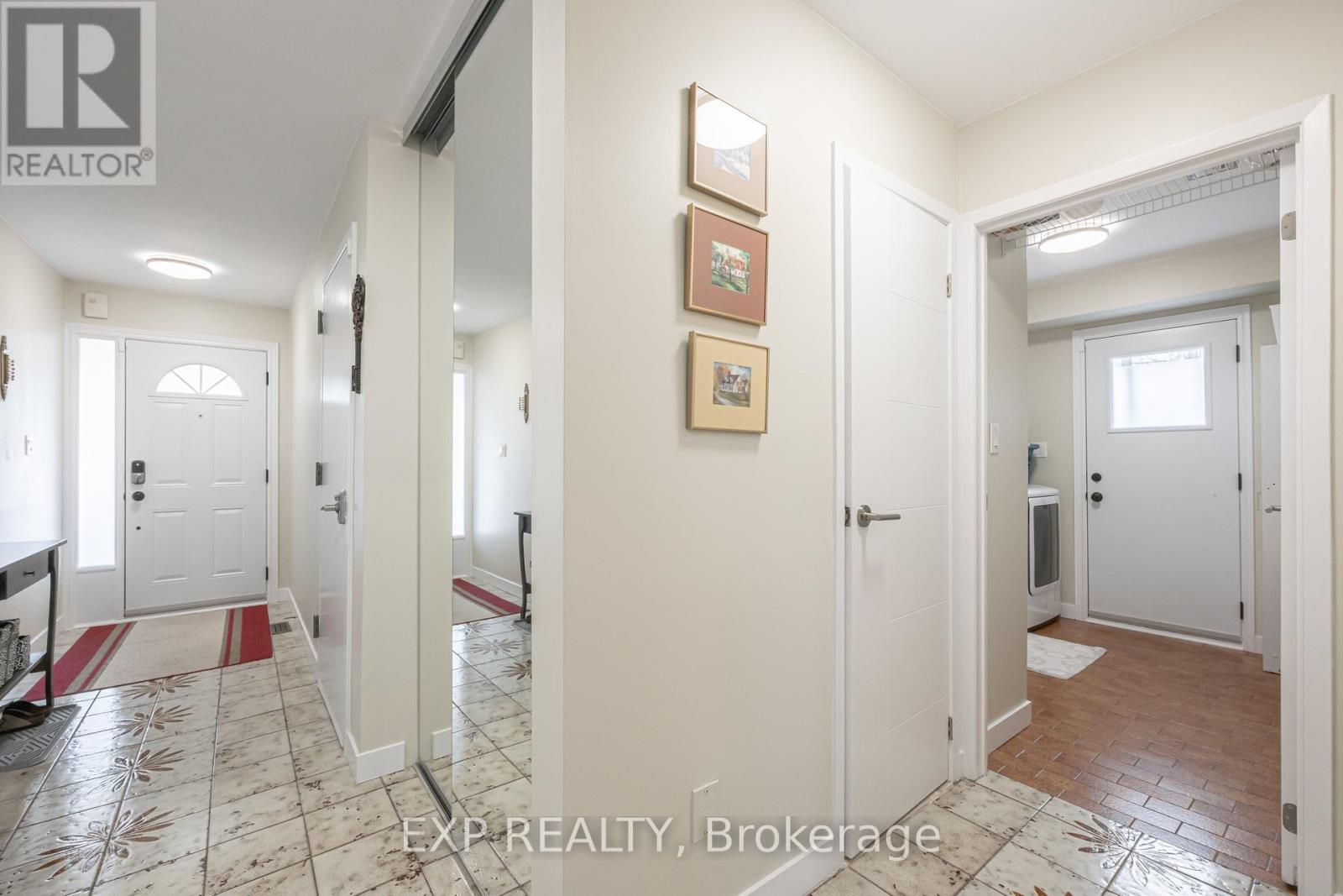 353 Siena Court, Oshawa, Ontario  L1J 6V5 - Photo 14 - E12191775