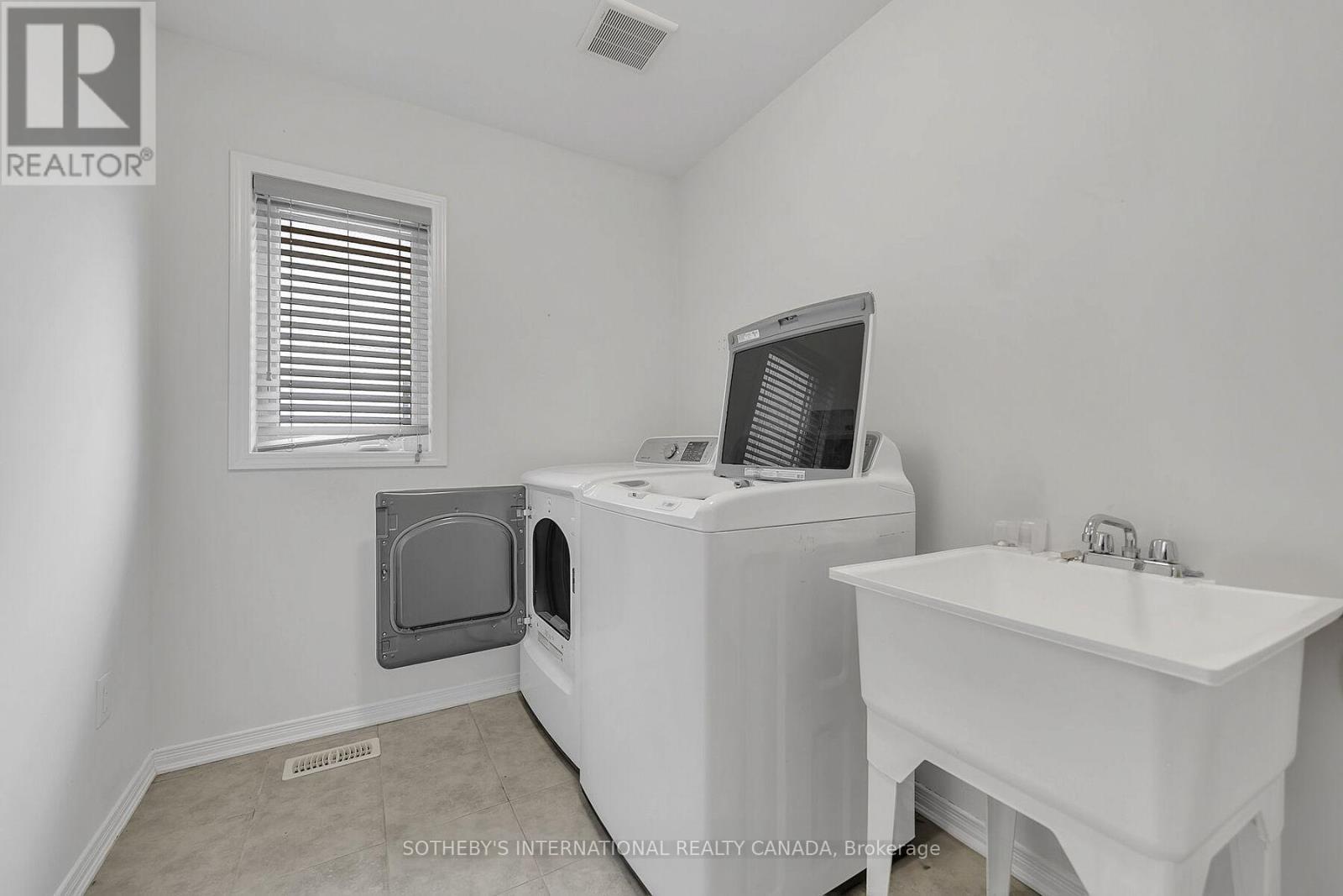 246 Dolman Street, Woolwich, Ontario  N0B 1M0 - Photo 12 - X12202404