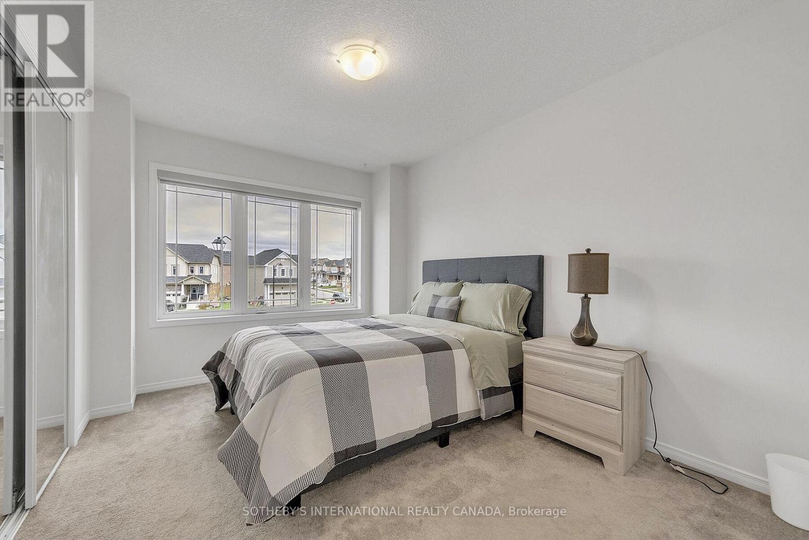 246 Dolman Street, Woolwich, Ontario  N0B 1M0 - Photo 3 - X12202404