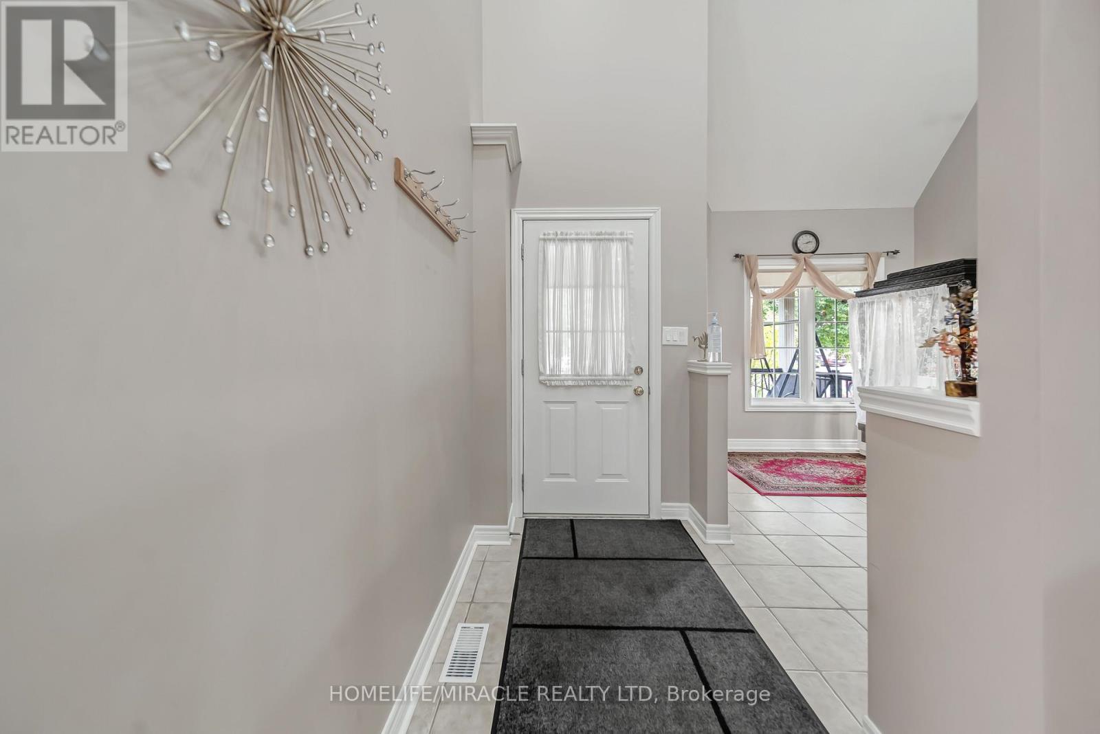 93 Lynch Circle, Guelph (Pineridge/westminster Woods), Ontario  N1L 1R8 - Photo 6 - X12202478