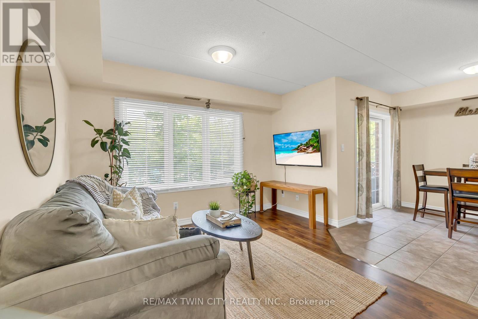 Property at 12 - 950 HIGHLAND ROAD W image 4