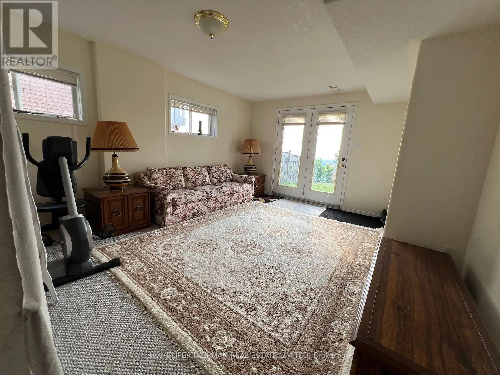 1055 Baker Street, Peterborough North, Ontario  K9H 7P8 - Photo 20 - X12073300