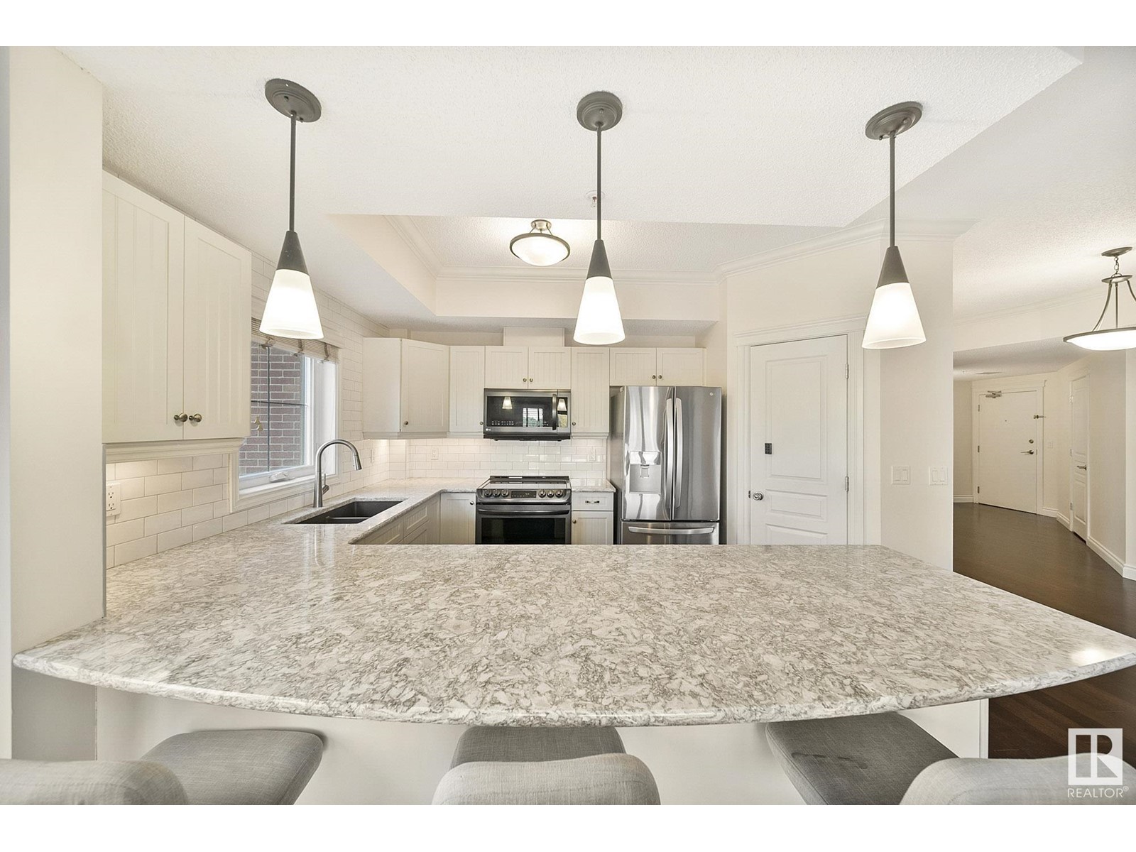 #401 10232 115 ST NW, Edmonton, Alberta