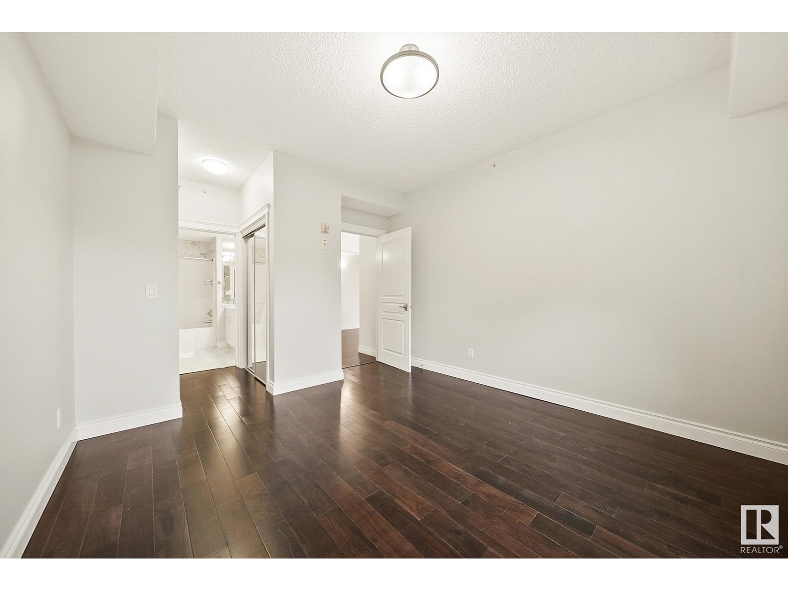 #401 10232 115 St Nw, Edmonton, Alberta  T5K 1T8 - Photo 10 - E4440893