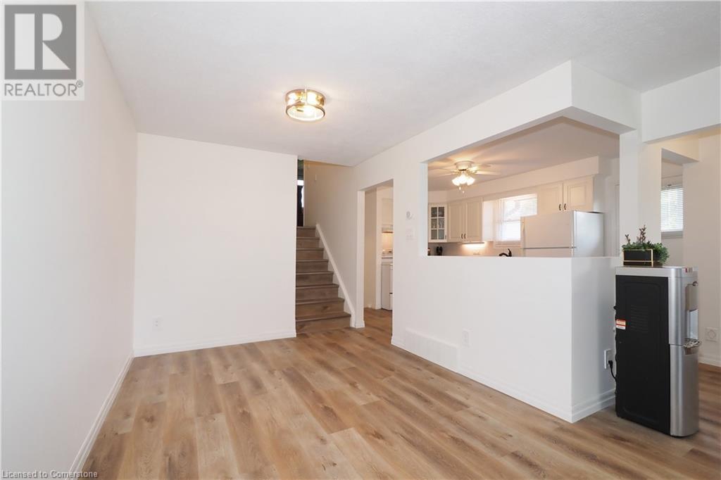 6 Shadeland Crescent, Kitchener, Ontario  N2M 2H9 - Photo 12 - 40737702