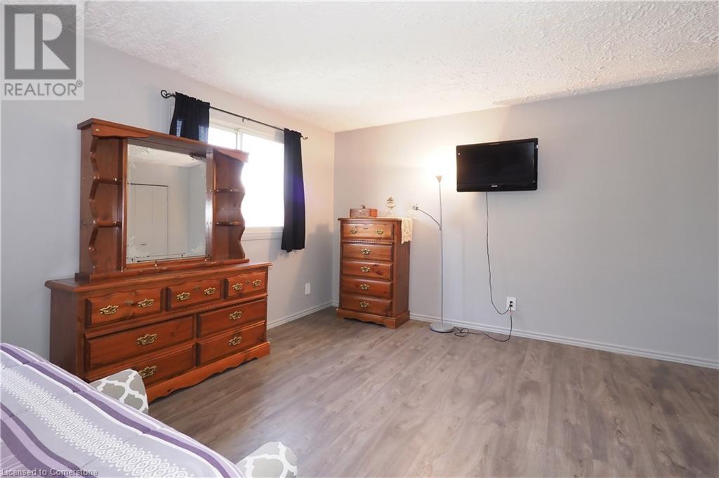 6 Shadeland Crescent, Kitchener, Ontario N2M 2H9 - Photo 24 - 40737702
