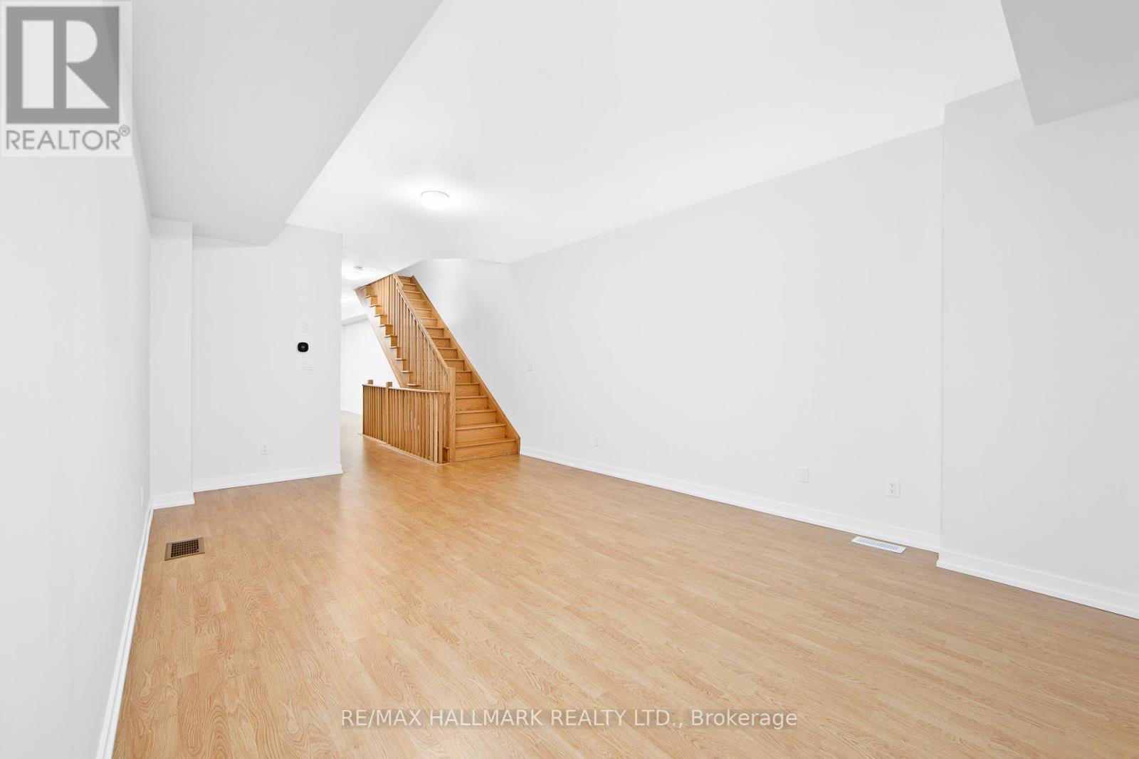 134 Brockley Drive, Toronto (Bendale), Ontario  M1P 3C1 - Photo 10 - E12096512