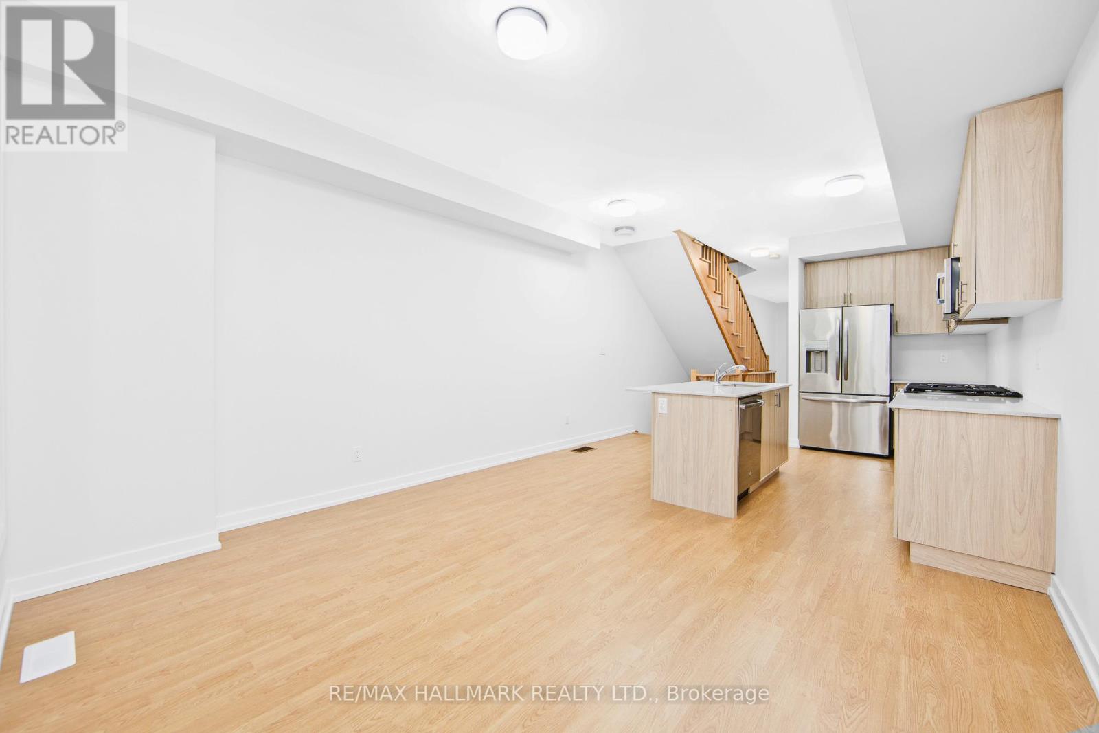 134 Brockley Drive, Toronto (Bendale), Ontario  M1P 3C1 - Photo 15 - E12096512