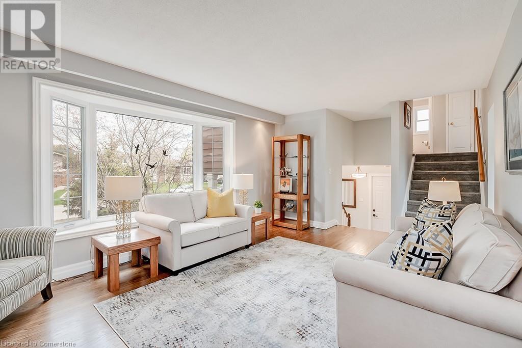 652 Meadow Lane, Burlington, Ontario  L7L 4R8 - Photo 6 - 40738290