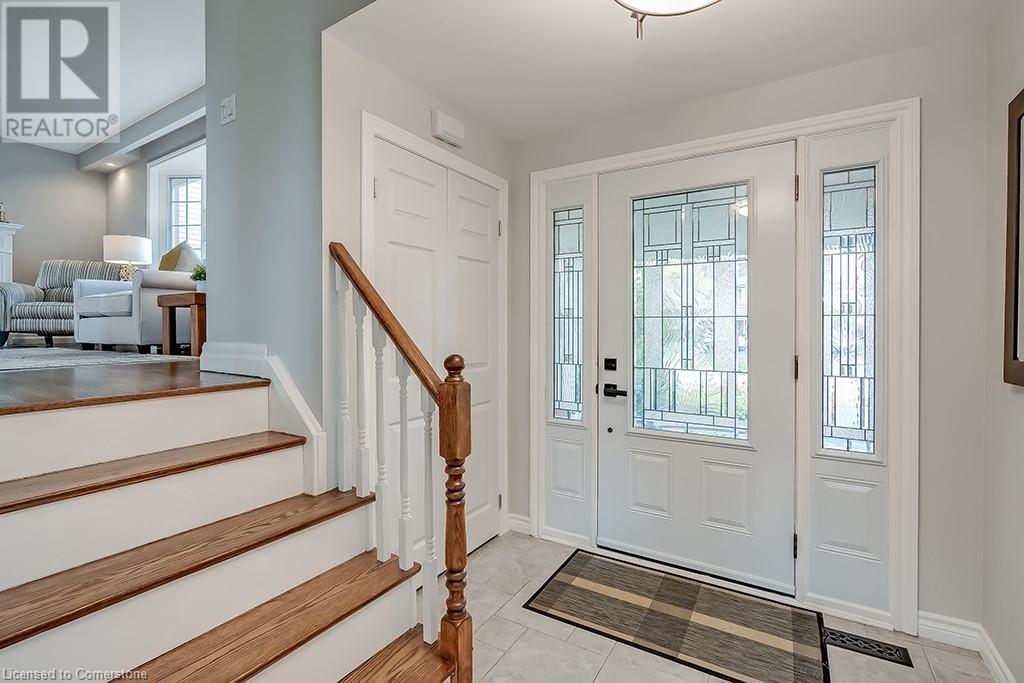 652 Meadow Lane, Burlington, Ontario  L7L 4R8 - Photo 4 - 40738290