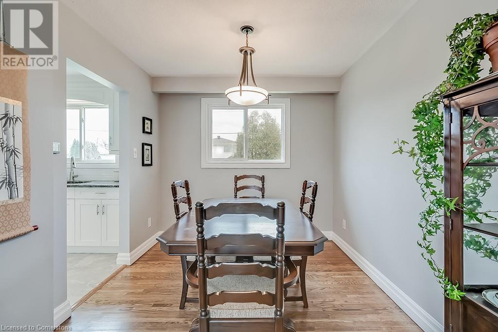 652 Meadow Lane, Burlington, Ontario  L7L 4R8 - Photo 10 - 40738290