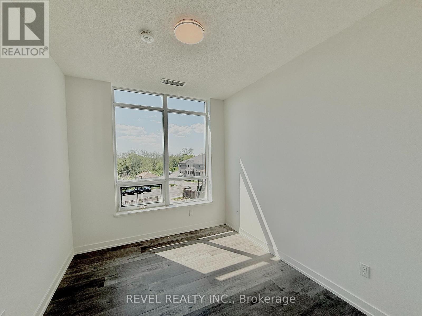 318 - 1010 Dundas Street E, Whitby, Ontario  L1N 2K2 - Photo 14 - E12202192