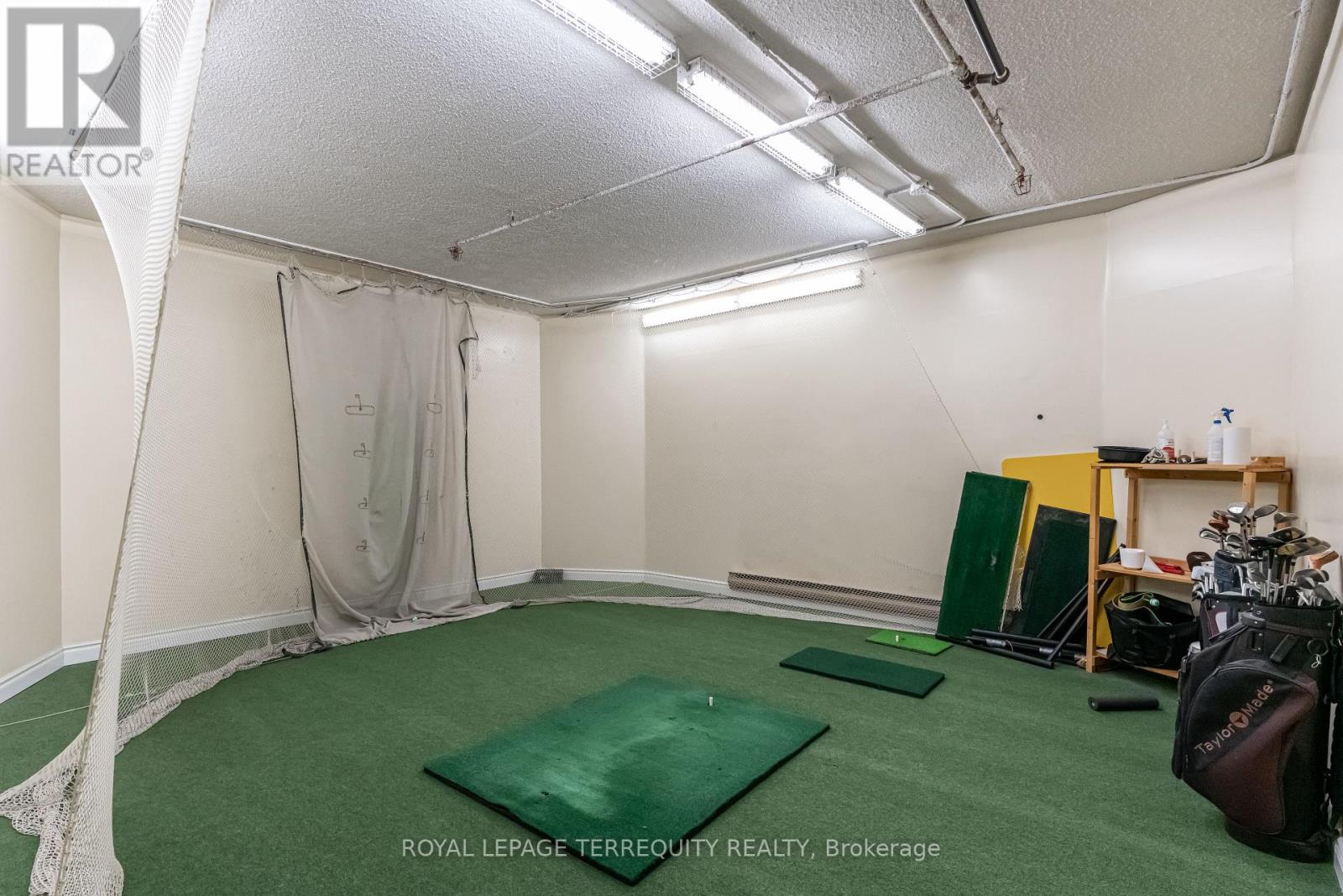 C40 - 288 Mill Road, Toronto, Ontario  M9C 4X7 - Photo 34 - W12179175