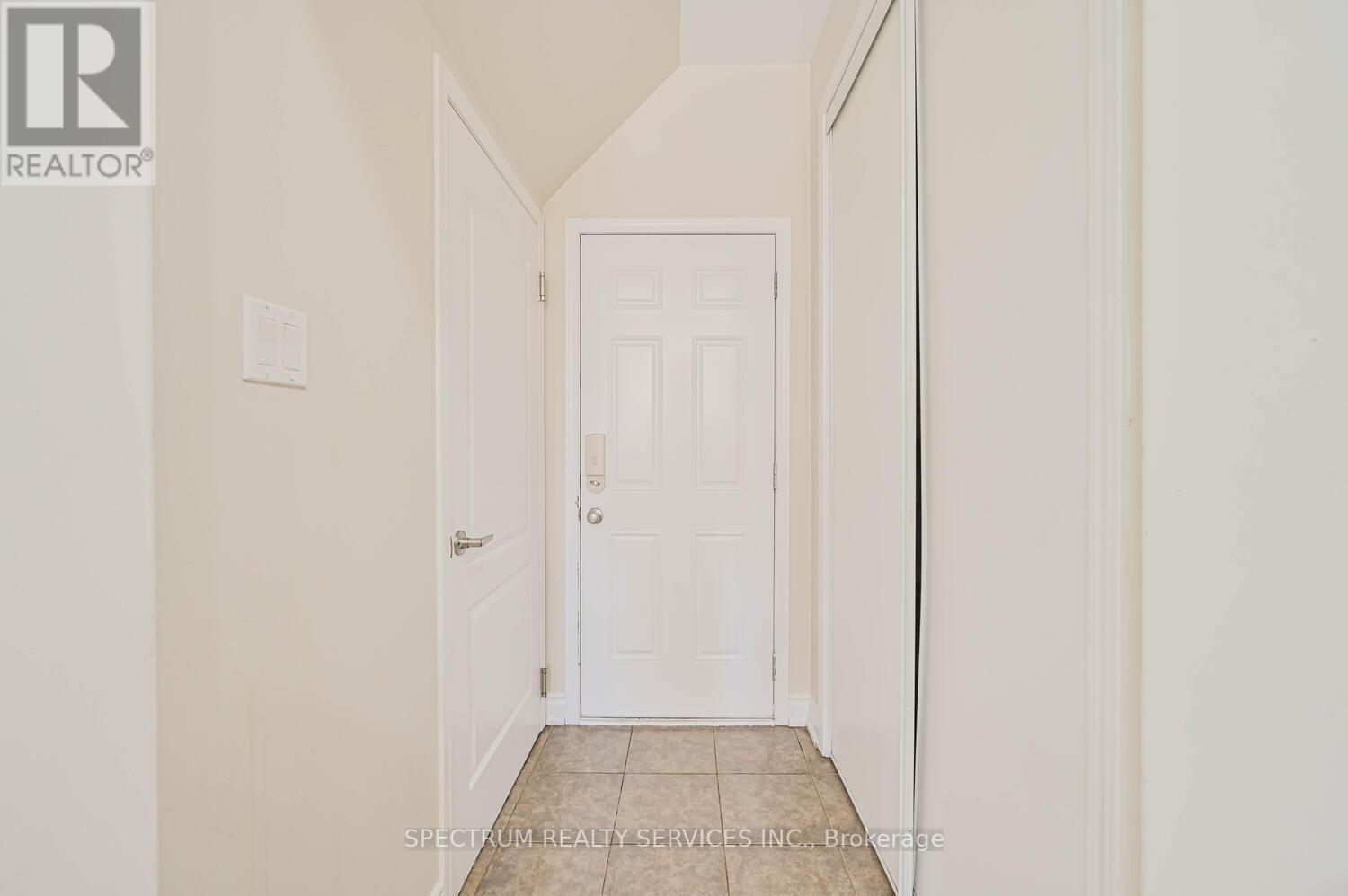 550 Lear Gate, Milton, Ontario  L9T 8K1 - Photo 21 - W12202050