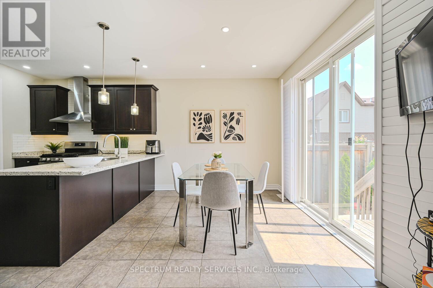 550 Lear Gate, Milton, Ontario  L9T 8K1 - Photo 18 - W12202050