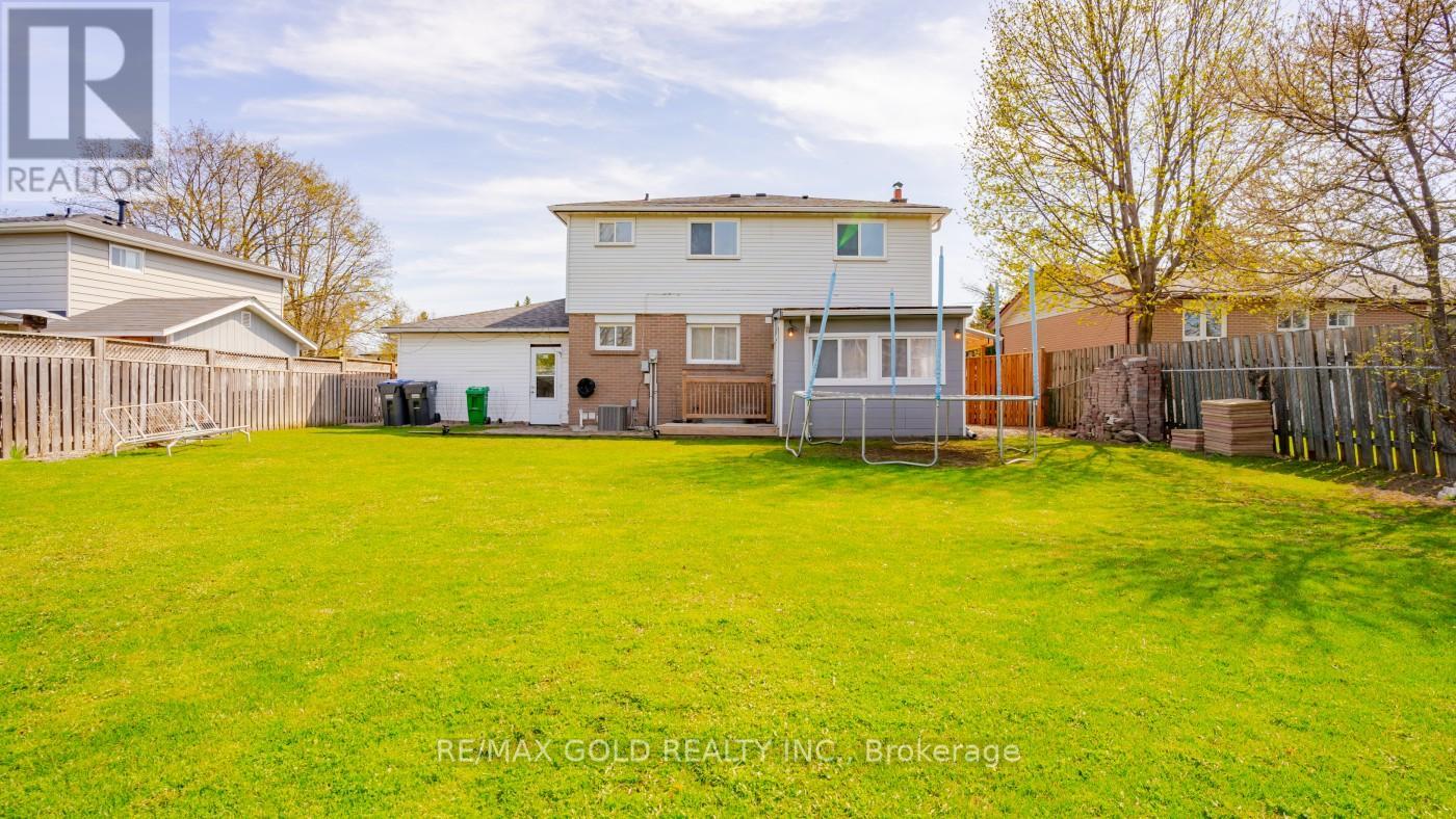 44 Dunblaine Crescent, Brampton, Ontario  L6T 3H2 - Photo 42 - W12202472
