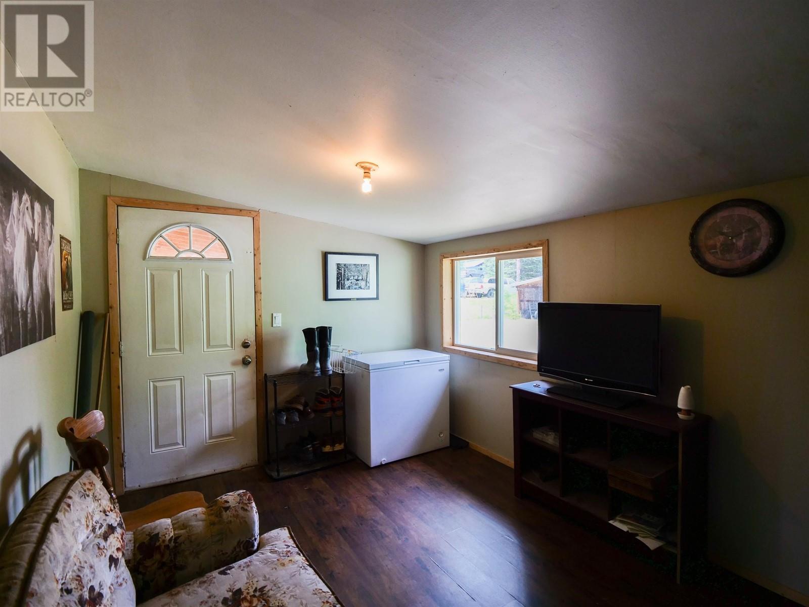 1912 Rawlings Road, Quesnel, British Columbia  V2J 7E5 - Photo 6 - R3012306