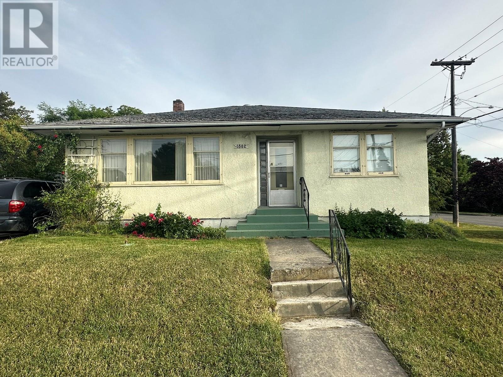 1802 35 Avenue, Vernon, British Columbia  V1T 2R8 - Photo 6 - 10350701