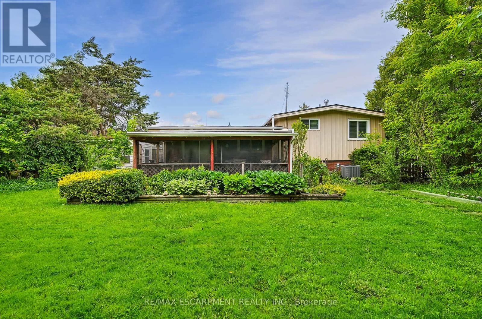 23 Coral Drive, Hamilton, Ontario  L8V 2N4 - Photo 42 - X12092141