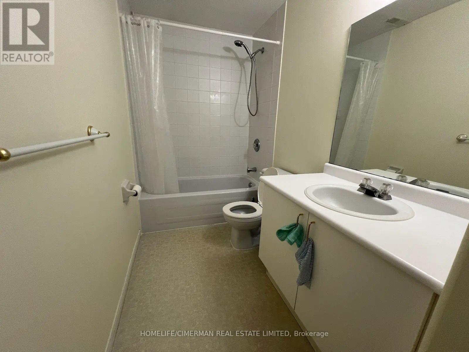 1055 Baker Street, Peterborough North, Ontario  K9H 7P8 - Photo 24 - X12073300
