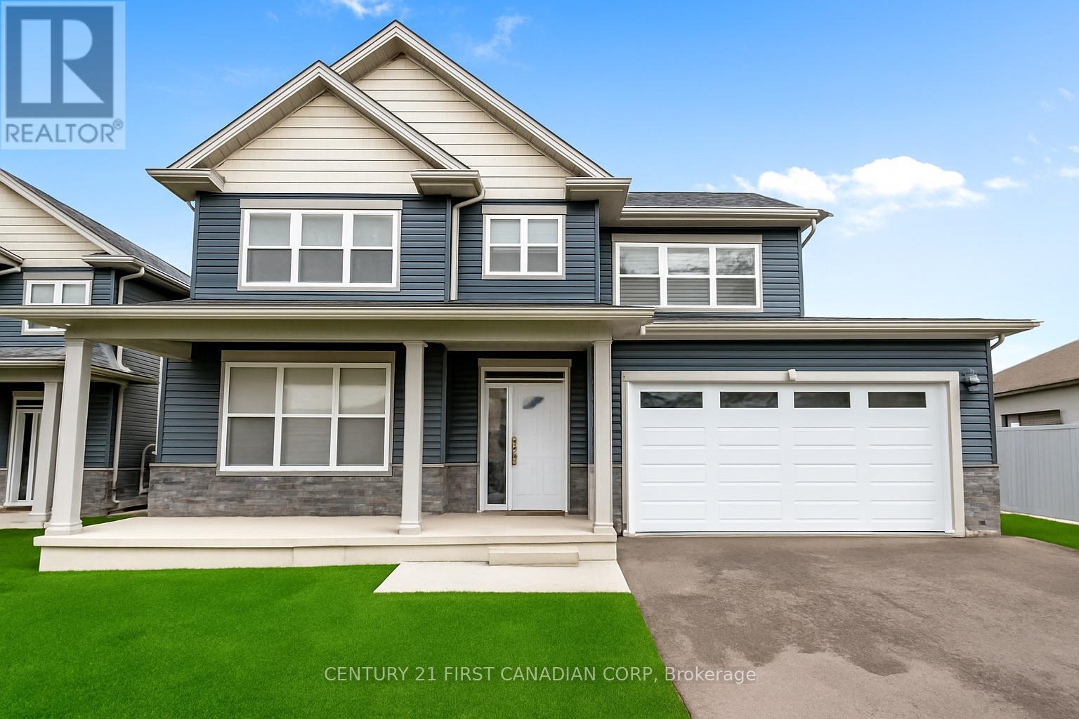 1 HELEN COURT, Central Elgin, Ontario