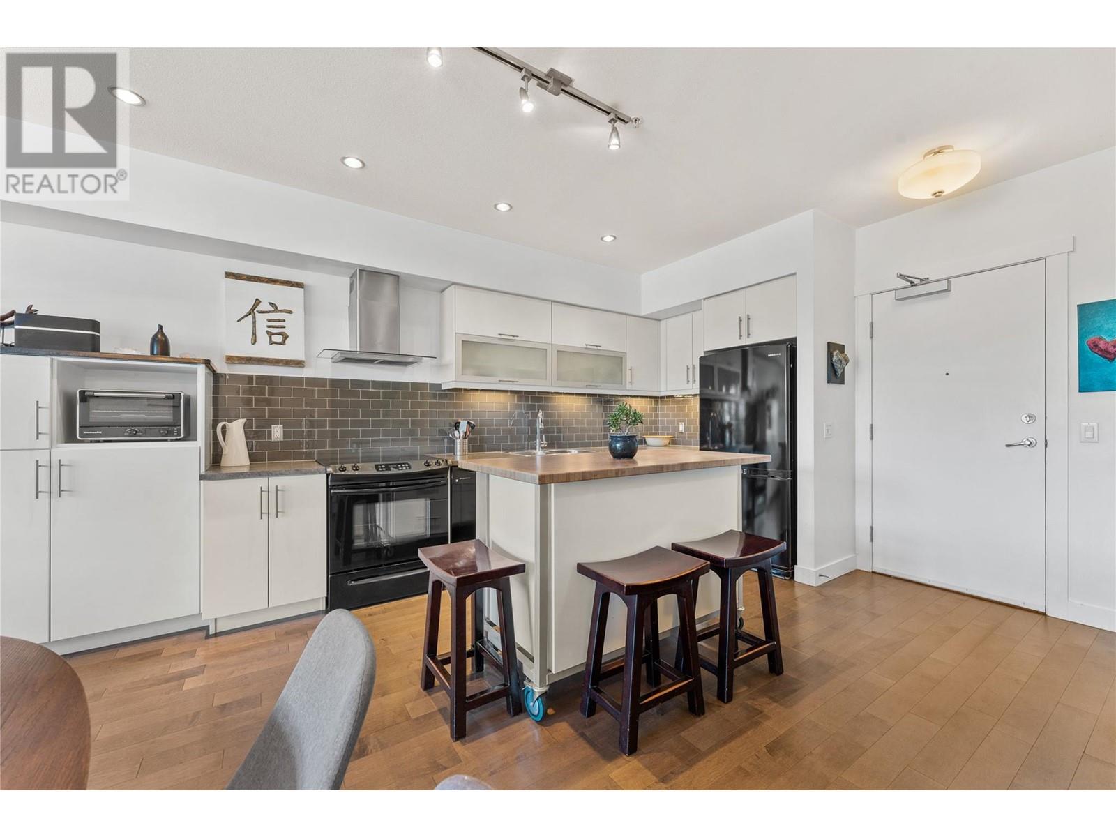700 Martin Avenue Unit# 307, Kelowna, British Columbia  V1Y 6V3 - Photo 3 - 10351141