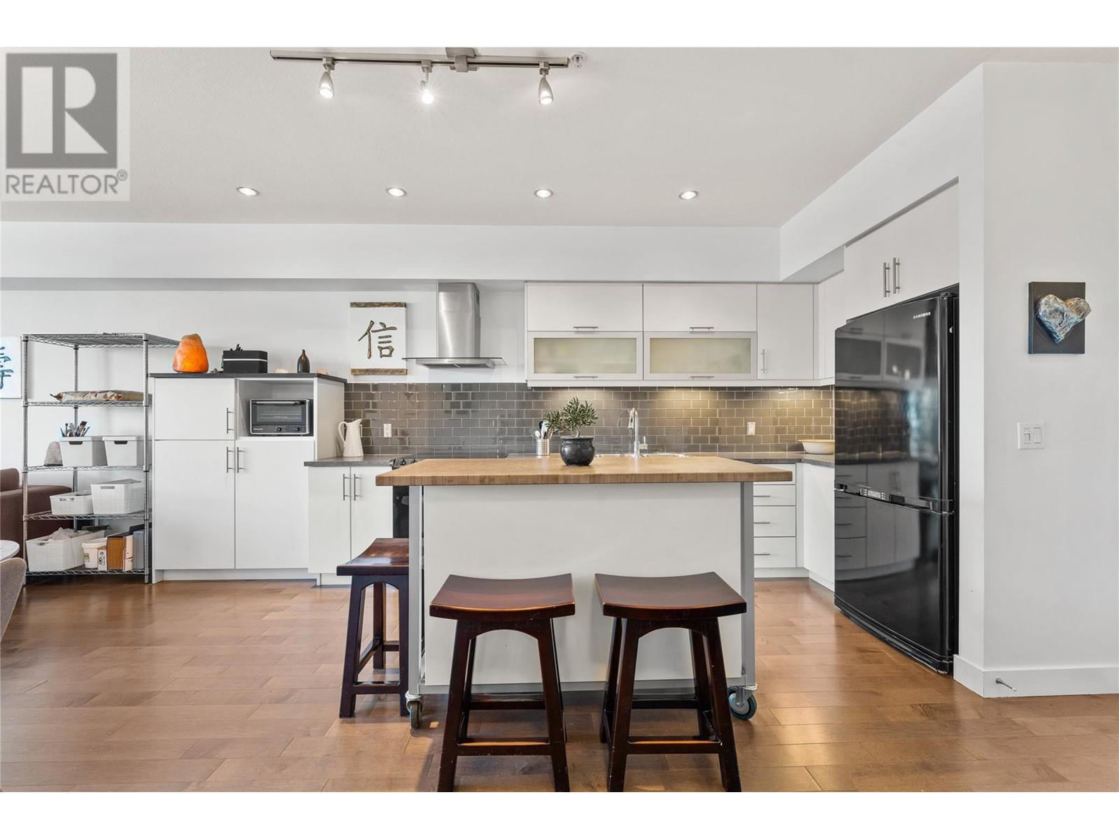 700 Martin Avenue Unit# 307, Kelowna, British Columbia  V1Y 6V3 - Photo 4 - 10351141
