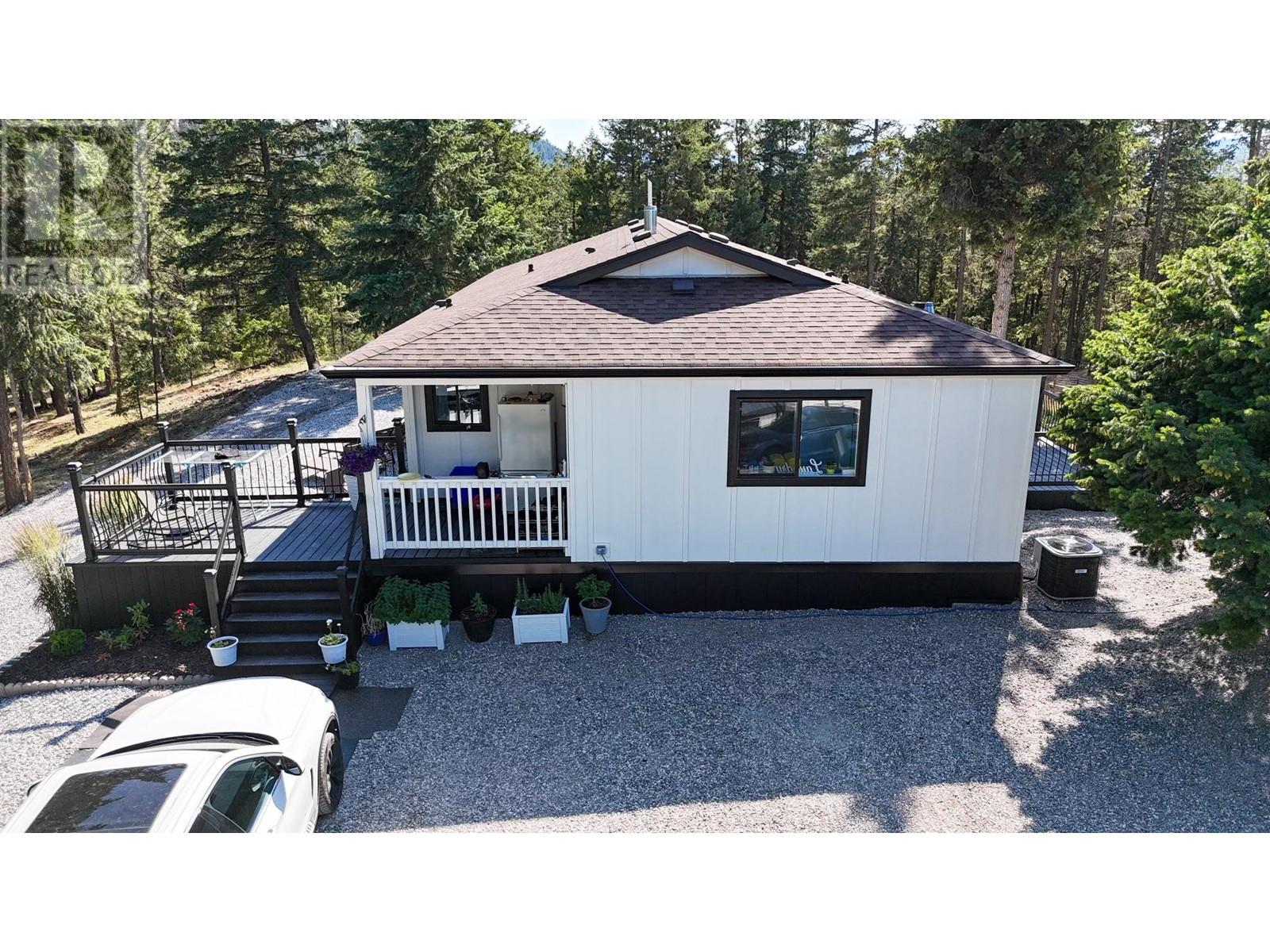 338 Howards Road, Vernon, British Columbia  V1T 6Y5 - Photo 2 - 10351009