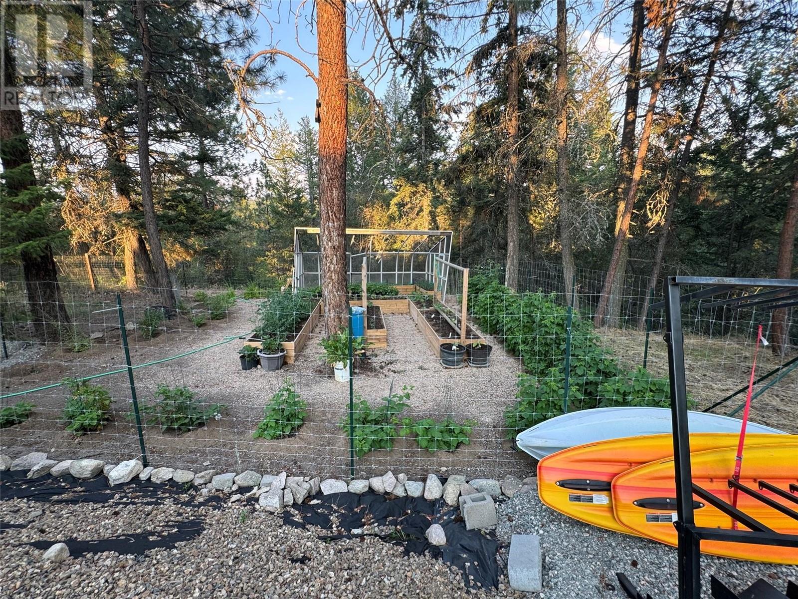 338 Howards Road, Vernon, British Columbia  V1T 6Y5 - Photo 47 - 10351009