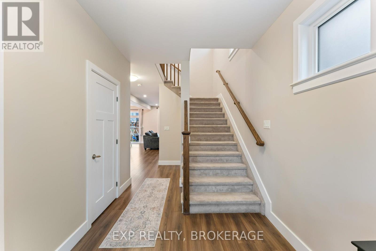 107 Hazlett Street, Loyalist (Amherstview), Ontario  K7N 0C1 - Photo 5 - X12202775