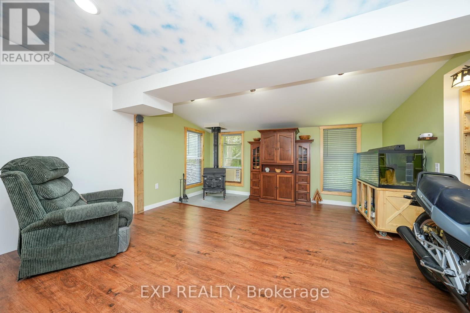 Photo 7 of 33 for 32207 Sylvan Road