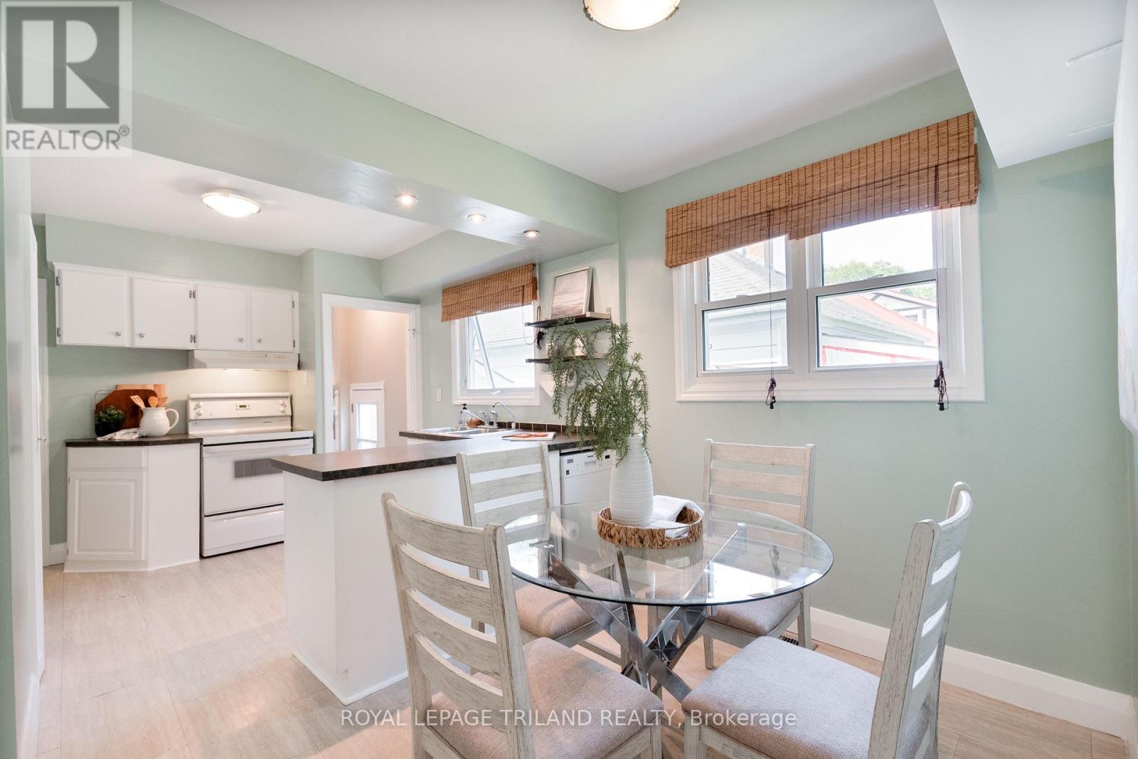 46 Bond Street, London South, Ontario  N6C 1W3 - Photo 14 - X12202762
