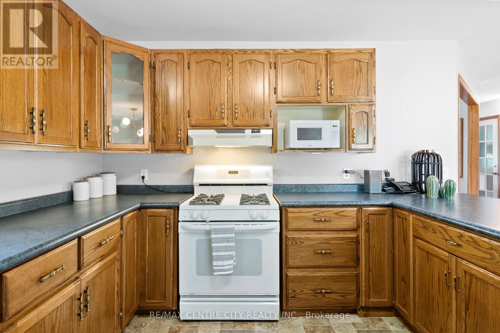 56091 Heritage Line, Bayham, Ontario  N0J 1Y0 - Photo 12 - X12202790