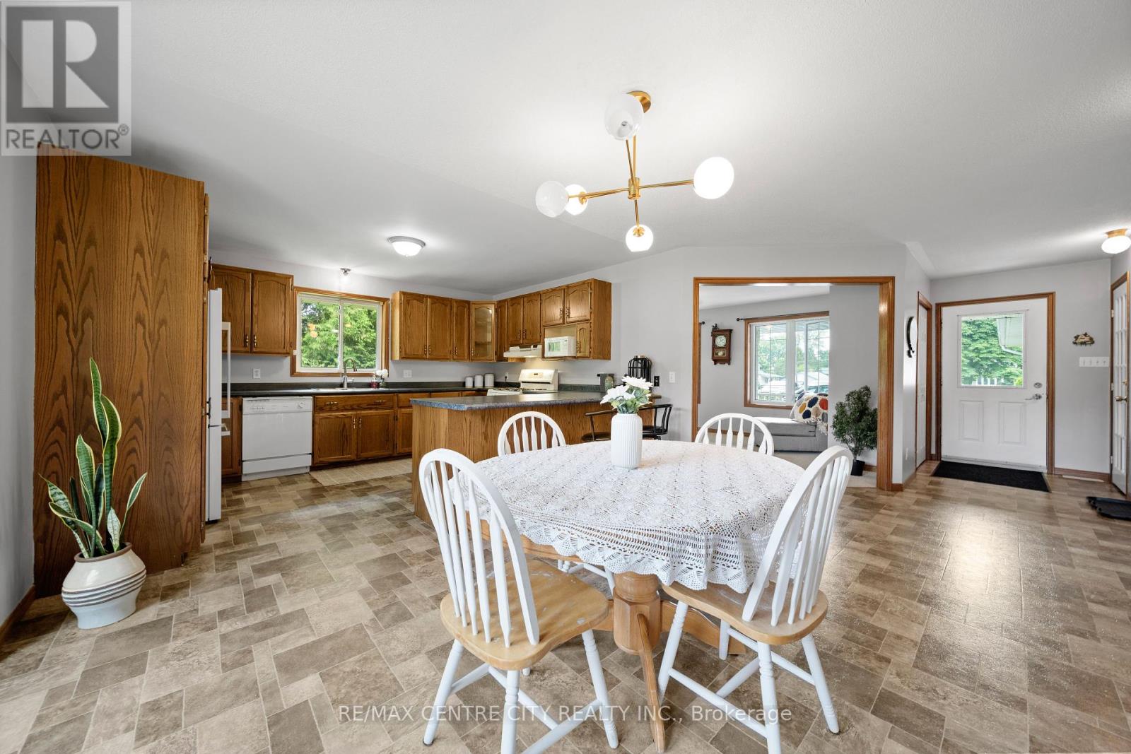 56091 Heritage Line, Bayham, Ontario  N0J 1Y0 - Photo 6 - X12202790