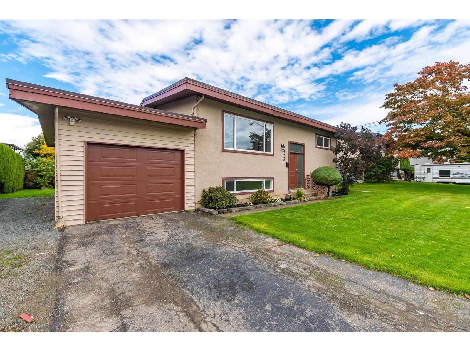 Property at 46521 TETON AVENUE image 5