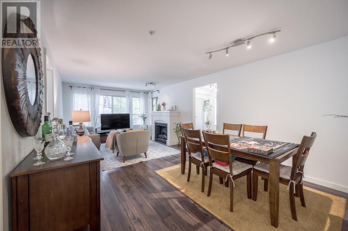 301 2966 Silver Springs Boulevard, Coquitlam, British Columbia  V3E 3S1 - Photo 3 - R2985006