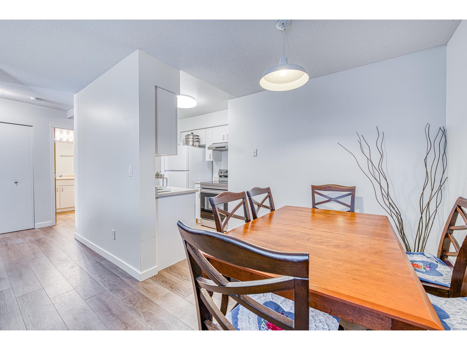 302 15288 100 Avenue, Surrey, British Columbia V3R 7V2 - Photo 15 - R3011324