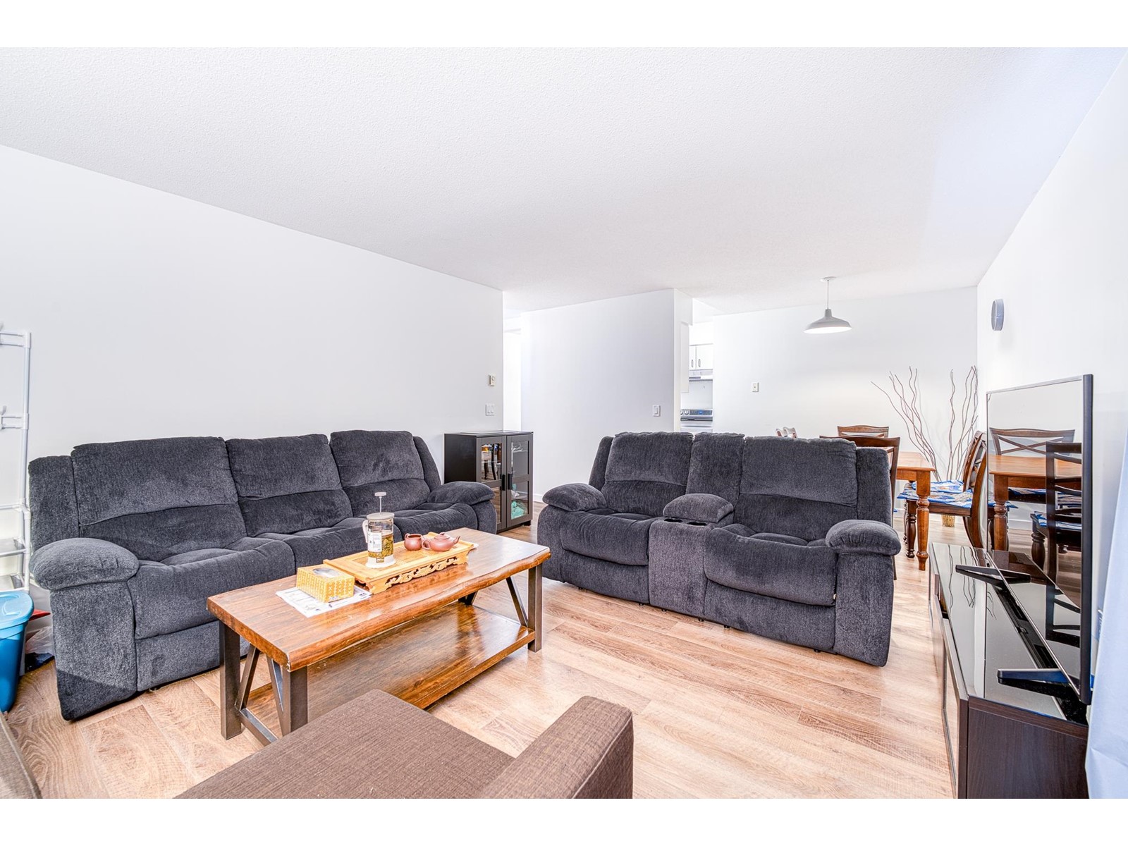 302 15288 100 Avenue, Surrey, British Columbia V3R 7V2 - Photo 11 - R3011324