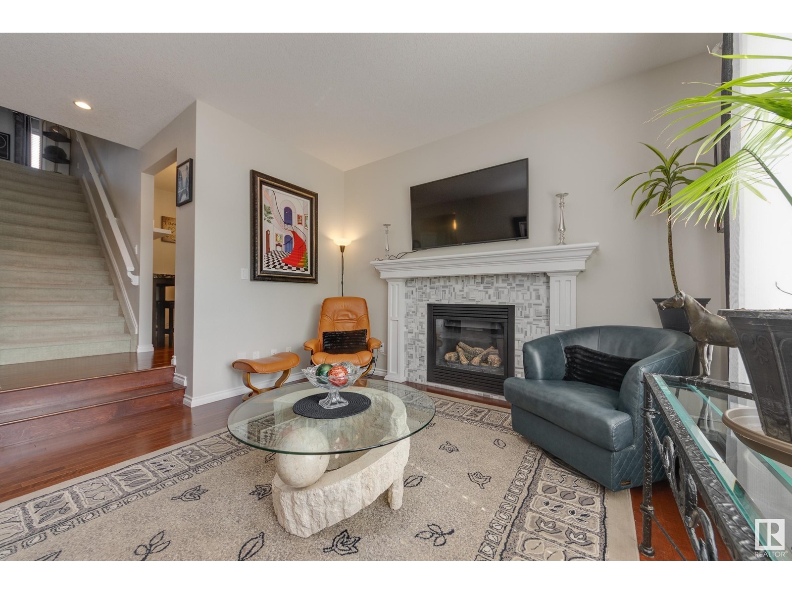 9716 220 St Nw, Edmonton, Alberta  T5T 4J9 - Photo 7 - E4440899