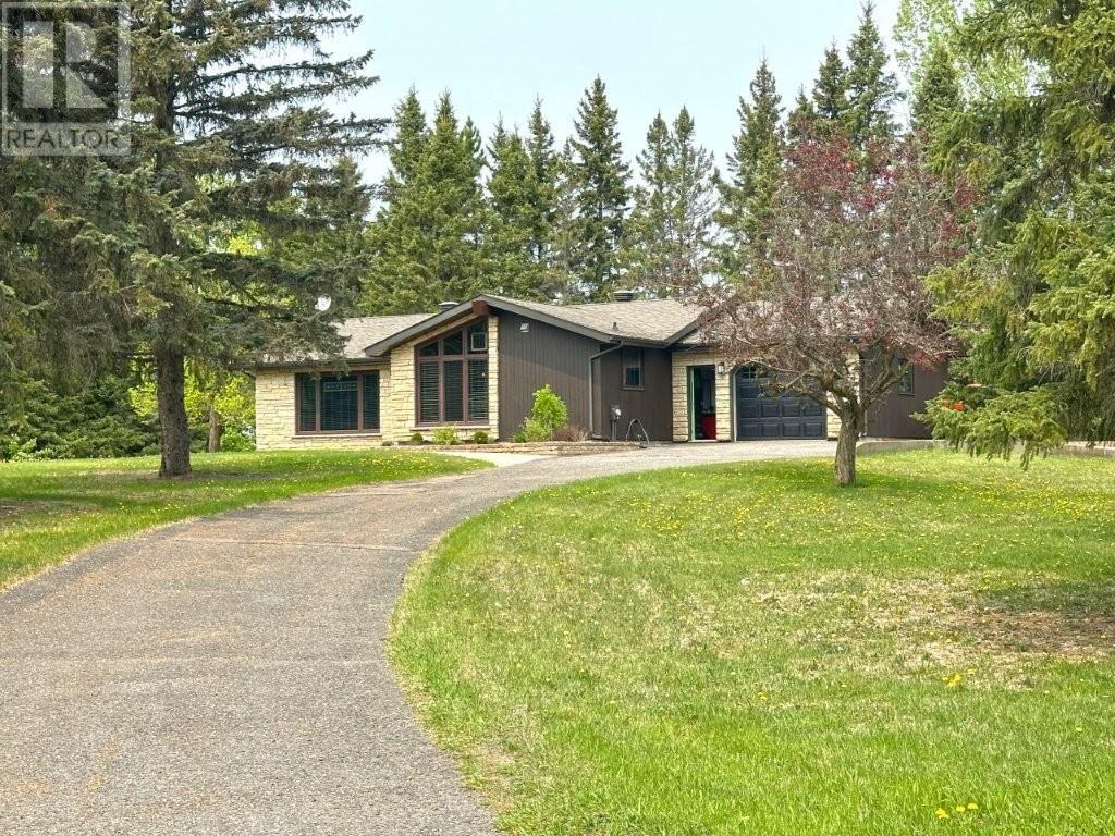 246 Candy Mountain Dr, Thunder Bay, Ontario  P7J 0B7 - Photo 6 - TB251520