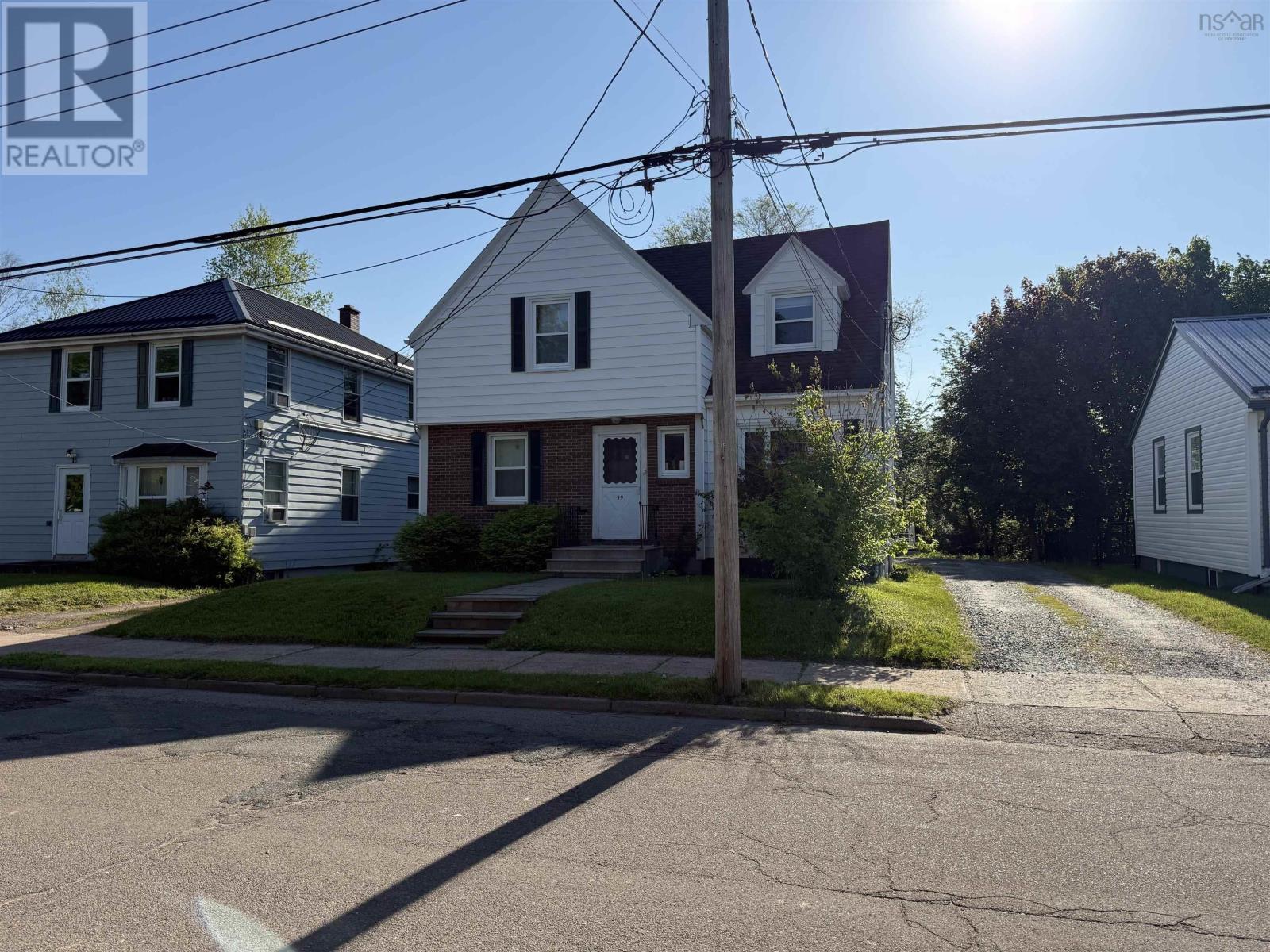 19 Hayward Court, Truro, Nova Scotia  B2N 3C1 - Photo 2 - 202513590