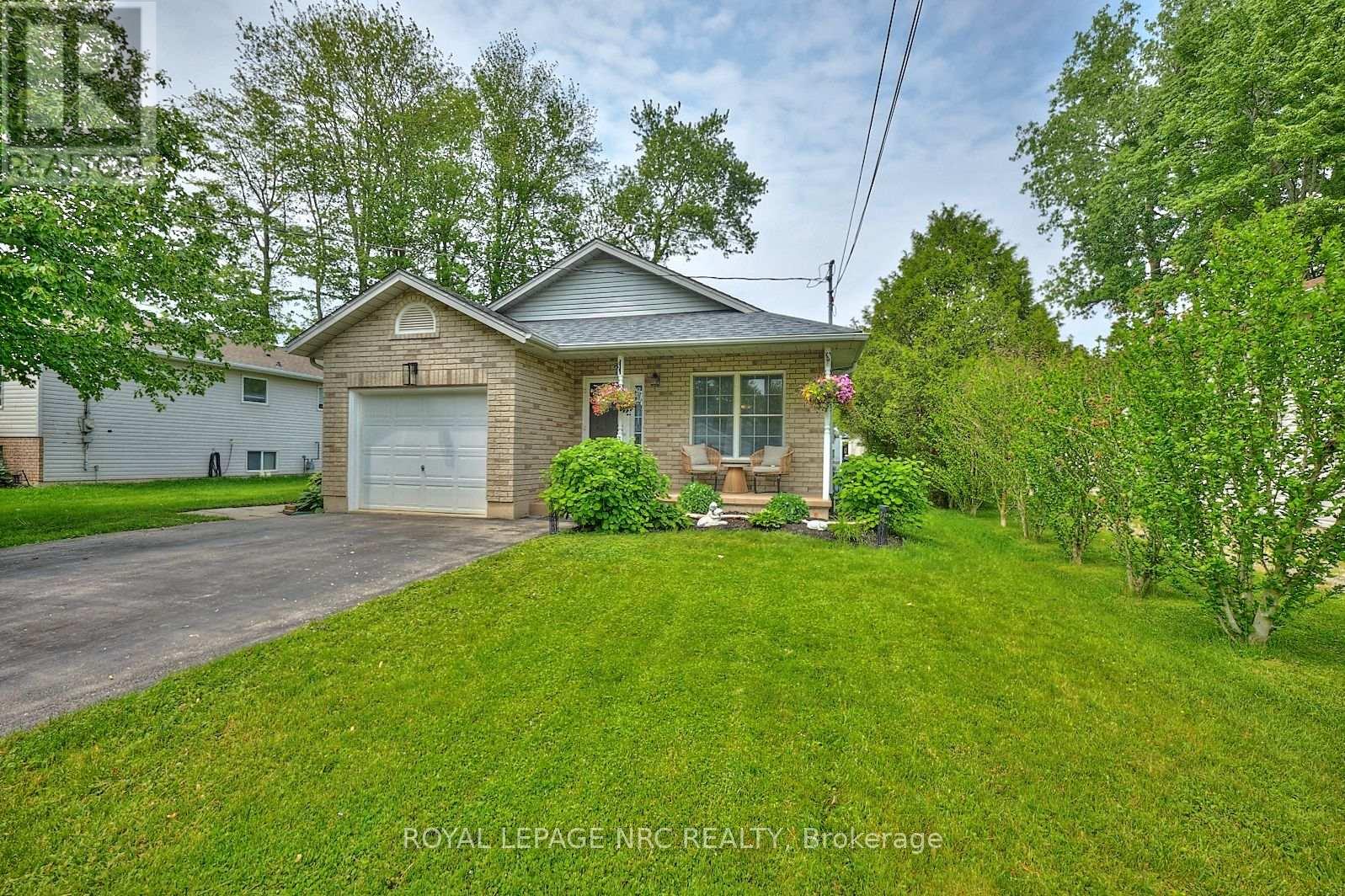 3270 Poplar Avenue, Fort Erie, Ontario  L0S 1N0 - Photo 3 - X12202781