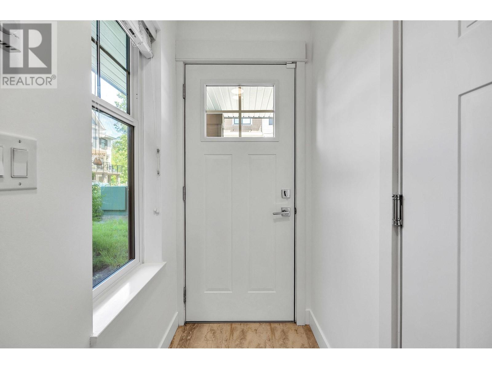 11 1818 Harbour Street, Port Coquitlam, British Columbia  V3C 0E8 - Photo 6 - R3012298