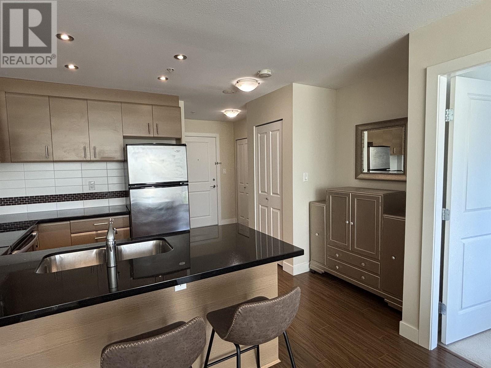 306 12069 Harris Road, Pitt Meadows, British Columbia  V3Y 0C8 - Photo 3 - R3012299